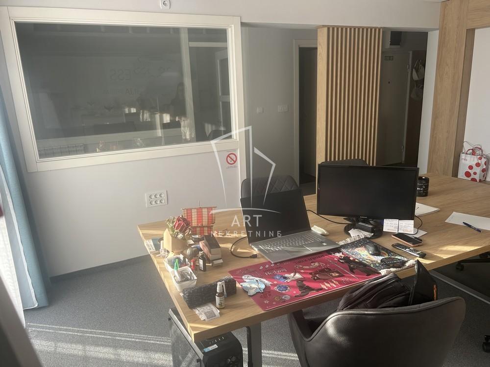 Slika 2 - Vojvode Stepe,  Lokal za izdavanje, 46m2, 700€