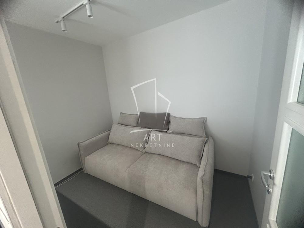 Slika 8 - Vojvode Stepe,  Lokal za izdavanje, 46m2, 700€