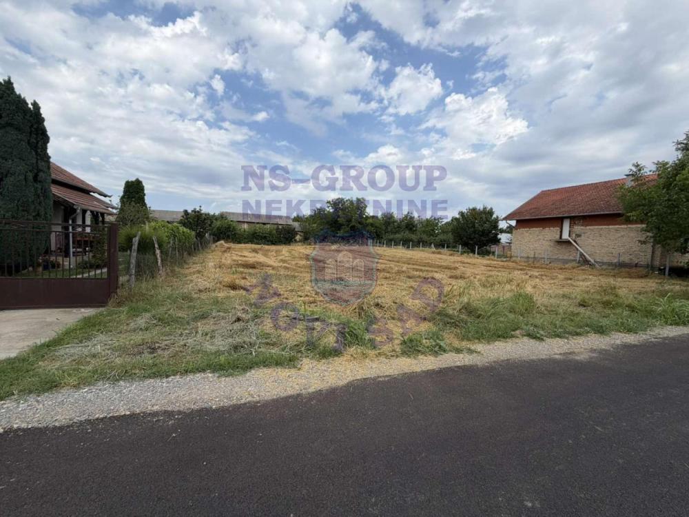 Glavna slika - Plac na prodaju, 76.640€