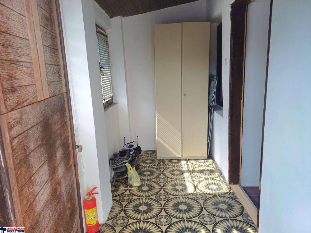 Slika 1 - Velisava Vulovića, Dvosoban stan za izdavanje, 46m2, 300€