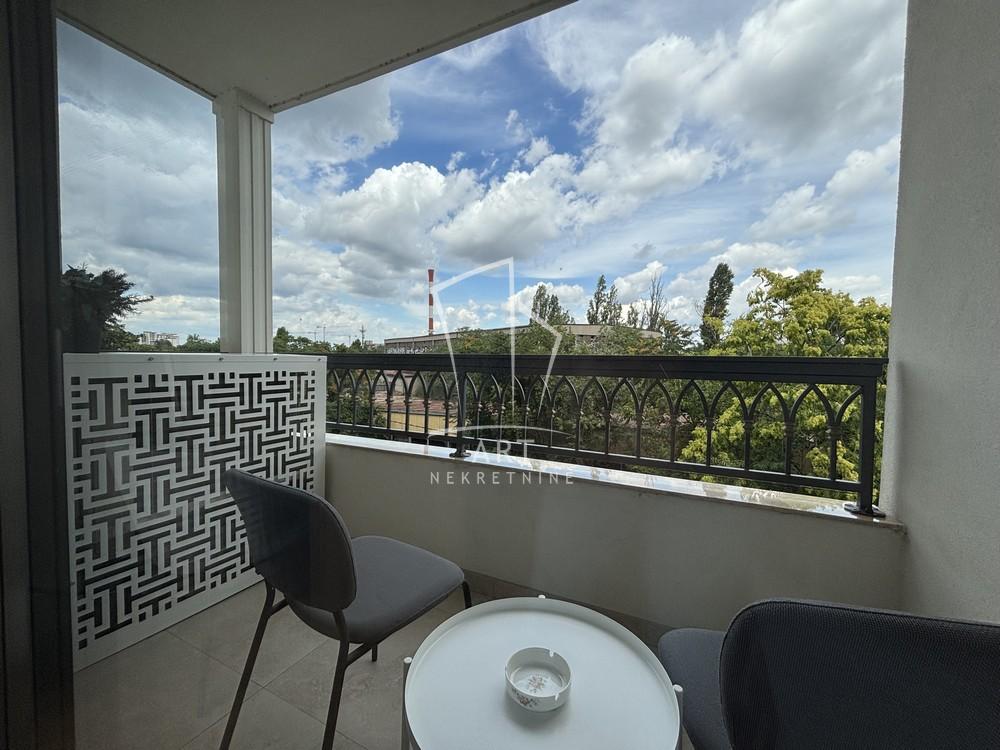 Slika 8 - Dunavska, Četvorosoban stan za izdavanje, 81m2, 1.450€