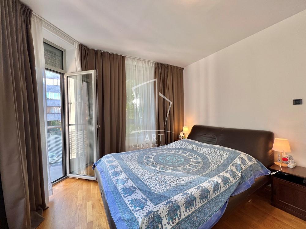 Slika 8 - 27. marta, Trosoban stan za izdavanje, 85m2, 1.300€