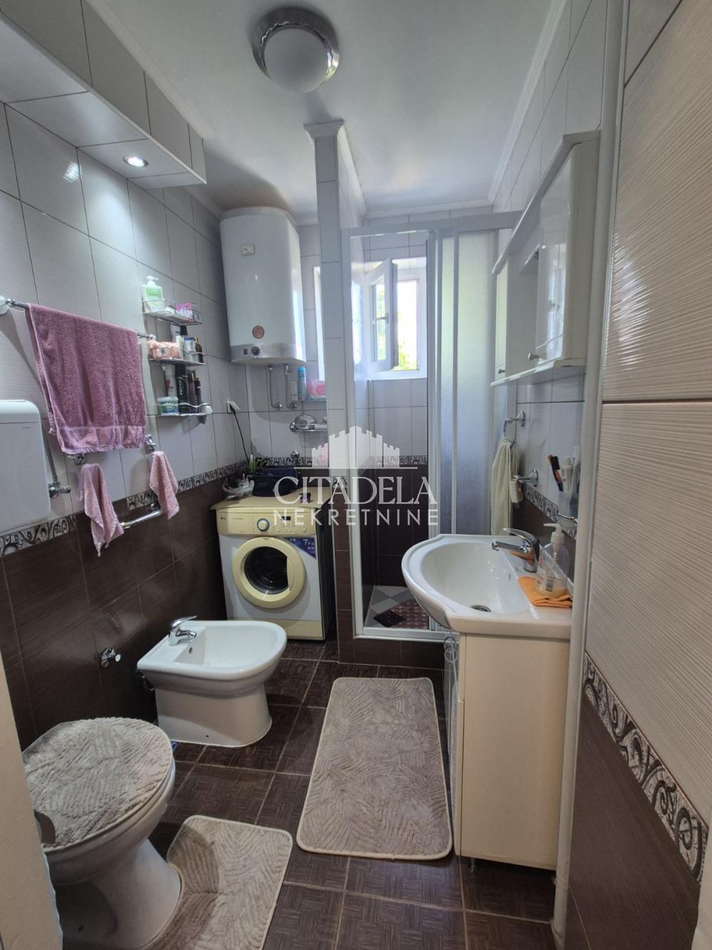 Slika 8 - Sretena Mladenovića Mike, Jednoiposoban stan za izdavanje, 41m2, 450€