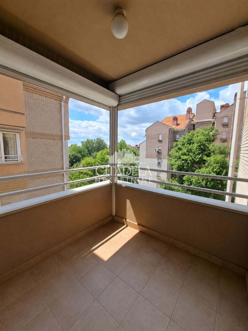 Slika 11 - Peđe Milosavljevića, Troiposoban stan na prodaju, 90m2, 337.500€