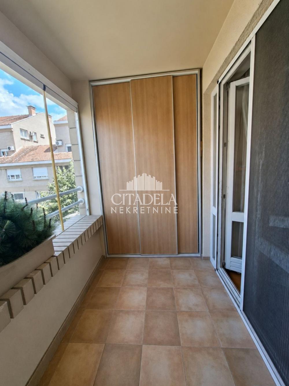 Slika 10 - Peđe Milosavljevića, Troiposoban stan na prodaju, 90m2, 337.500€