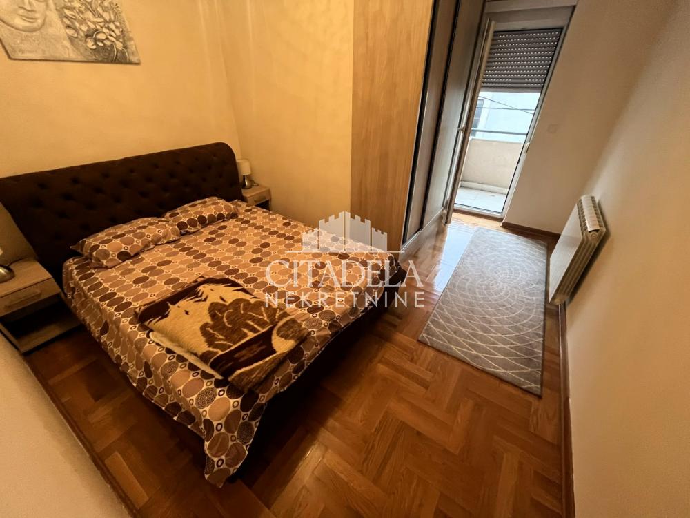 Slika 3 - Braće Todorović, Dvoiposoban stan na prodaju, 64m2, 220.000€