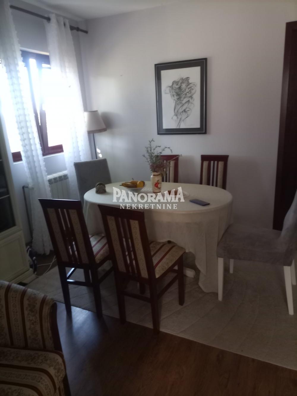 Slika 2 - Ivana Cankara,  Kuća na prodaju, 247m2, 156.000€