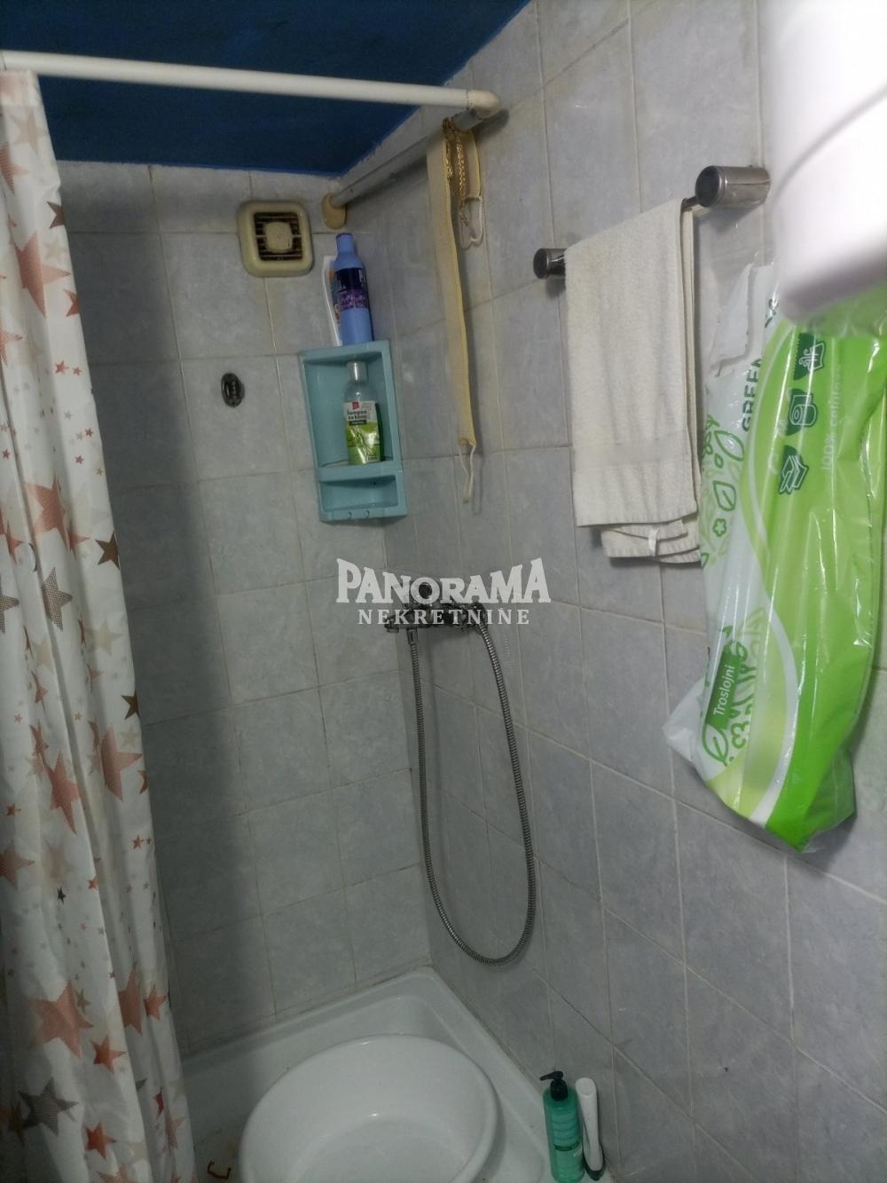 Slika 9 - Ivana Cankara,  Kuća na prodaju, 247m2, 156.000€