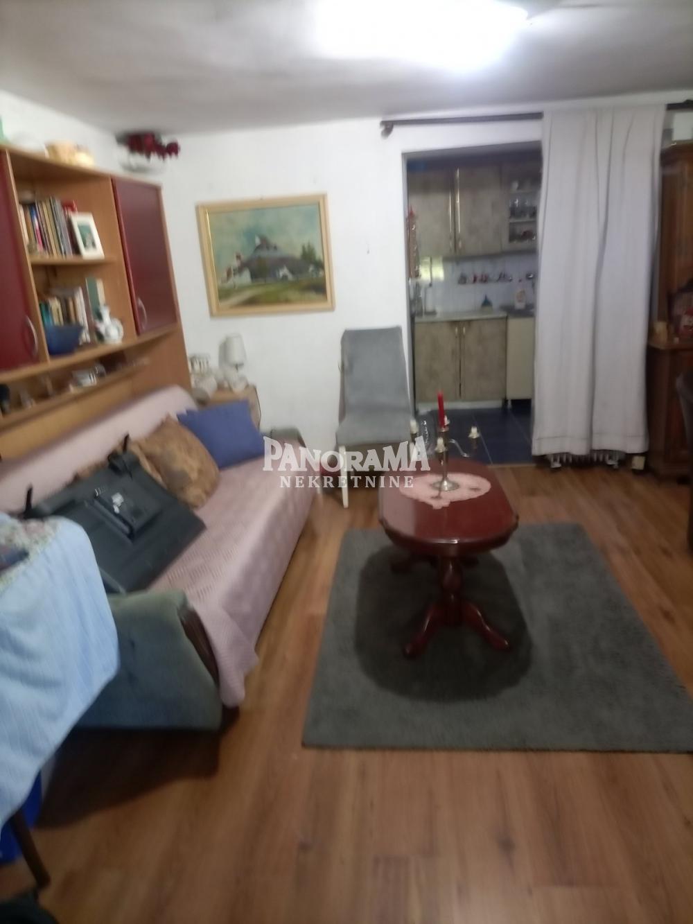 Slika 3 - Ivana Cankara,  Kuća na prodaju, 247m2, 156.000€