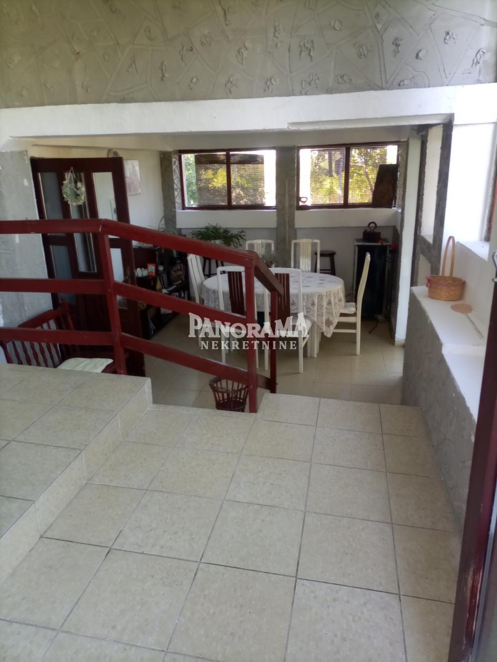 Slika 11 - Ivana Cankara,  Kuća na prodaju, 247m2, 156.000€