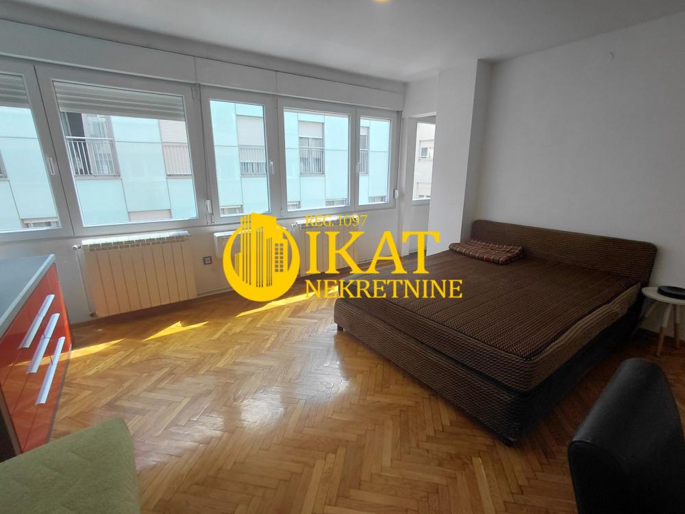Slika 2 - Patrijarha Varnave, Jednosoban stan na prodaju, 30m2, 180.000€