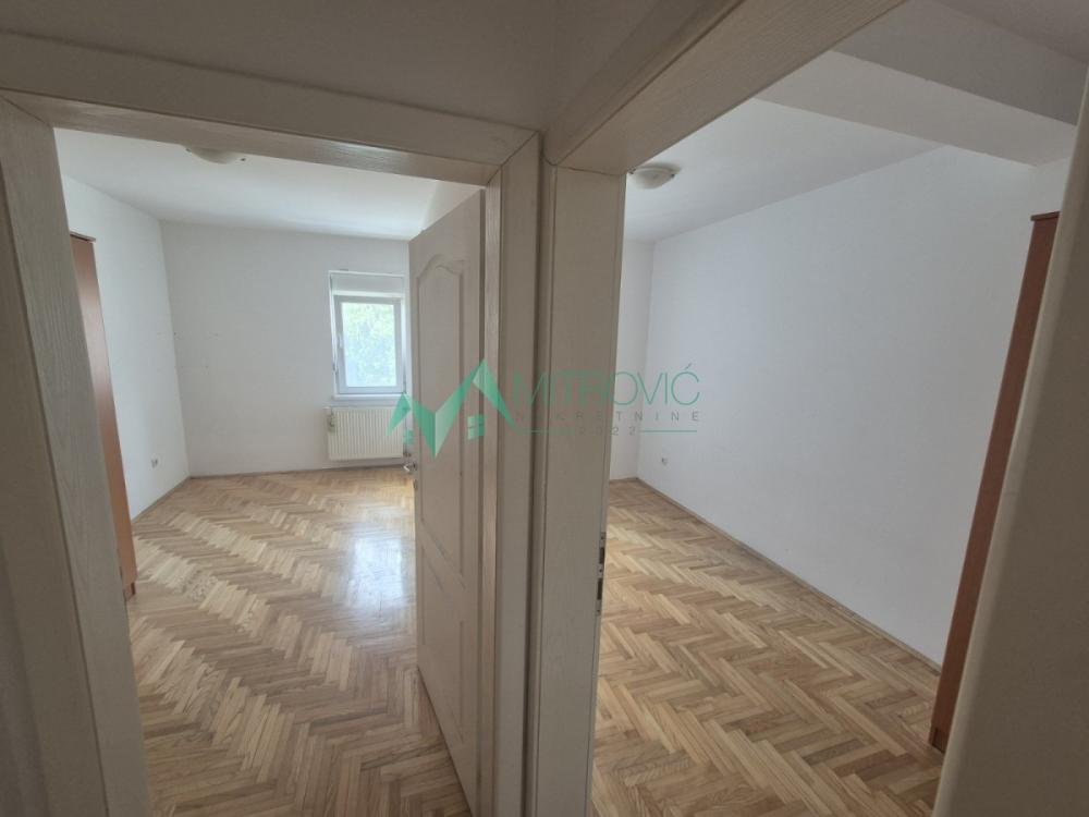 Slika 1 - Dvoiposoban stan za izdavanje, 55m2, 350€