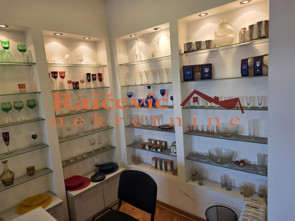 Slika 2 - Zeleni venac, Trosoban stan na prodaju, 92m2, 391.500€