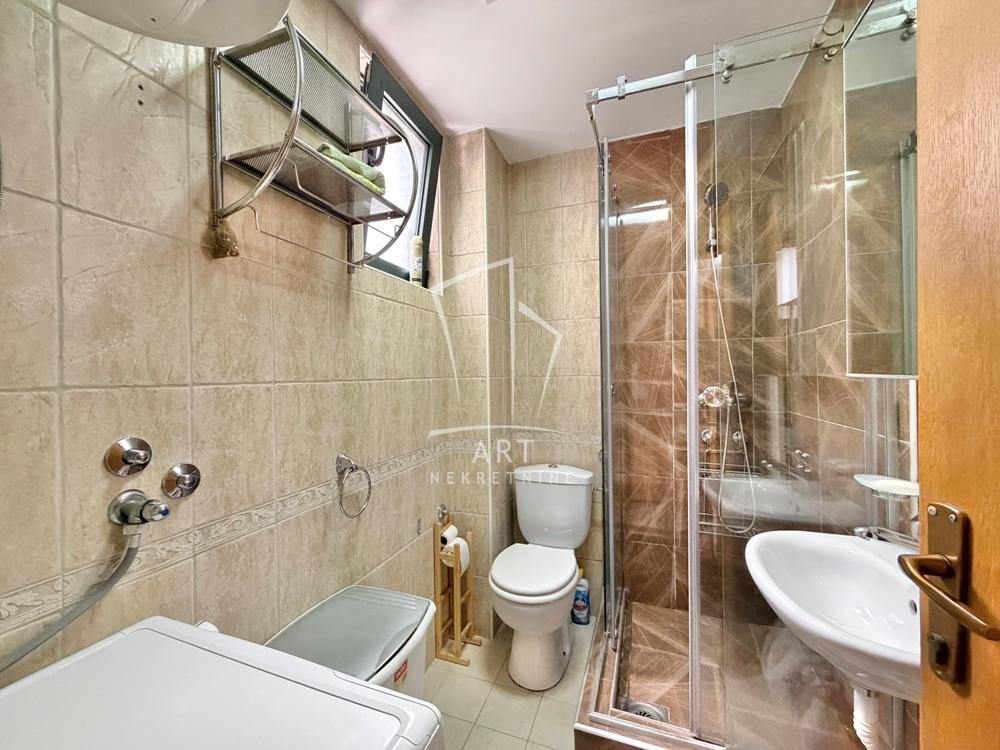 Slika 9 - Politova, Trosoban stan za izdavanje, 64m2, 950€