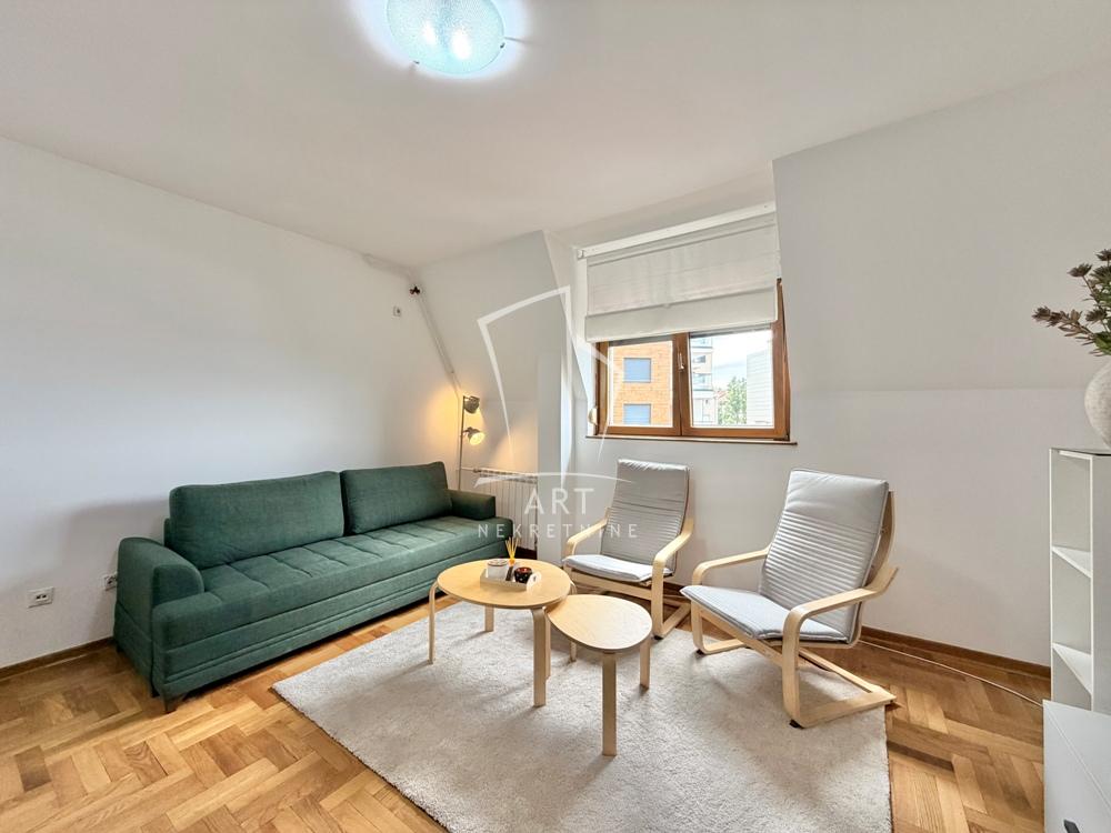 Slika 1 - Politova, Trosoban stan za izdavanje, 64m2, 950€