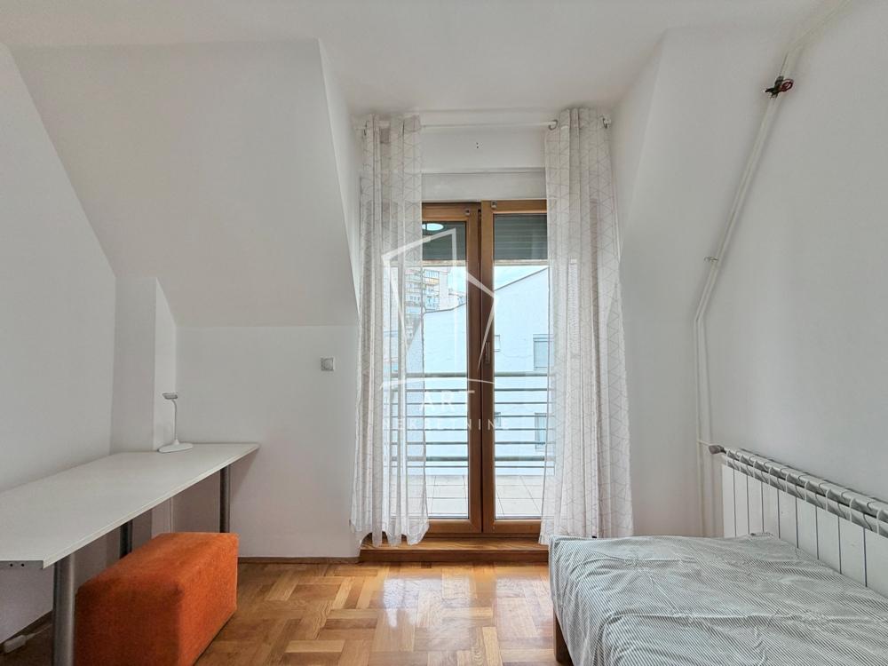 Slika 4 - Politova, Trosoban stan za izdavanje, 64m2, 950€