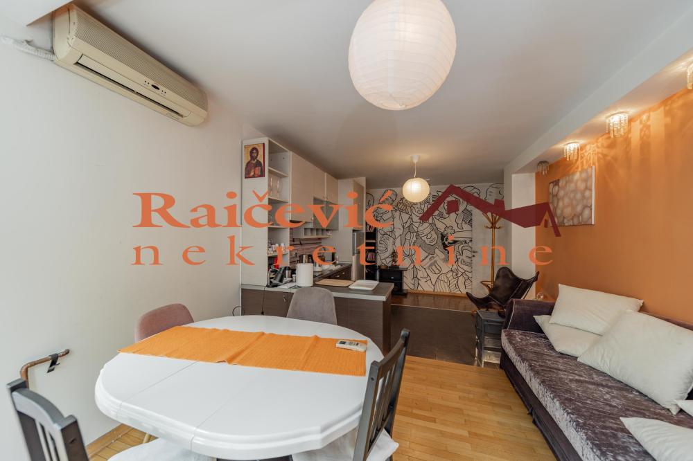 Slika 6 - Kralja Milana, Trosoban stan na prodaju, 60m2, 280.500€