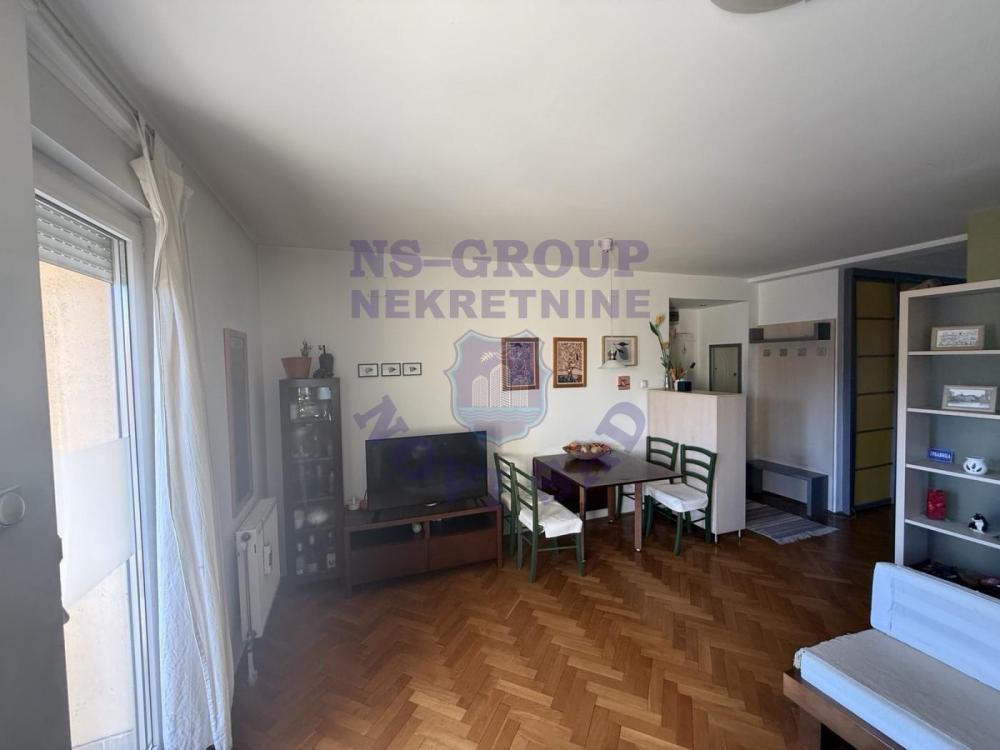 Slika 2 - Četvorosoban stan na prodaju, 77m2, 195.700€