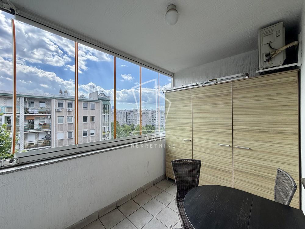 Slika 11 - Antifašističke borbe, Dvosoban stan za izdavanje, 43m2, 650€