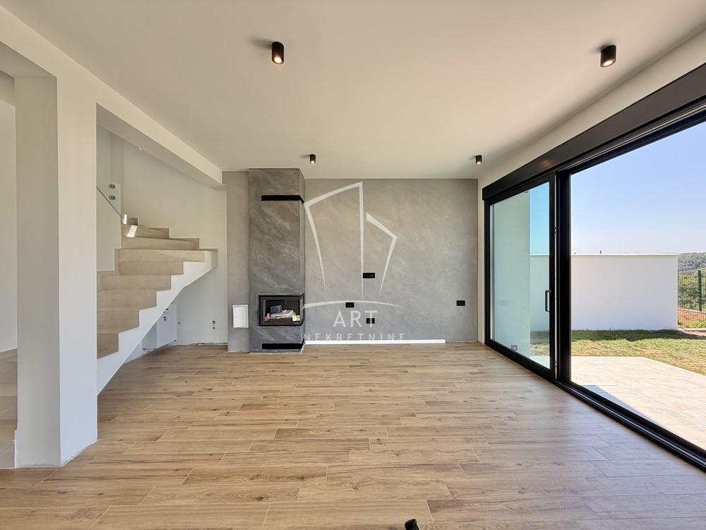Slika 3 - Veljka Vujičića,  Kuća na prodaju, 98m2, 260.000€
