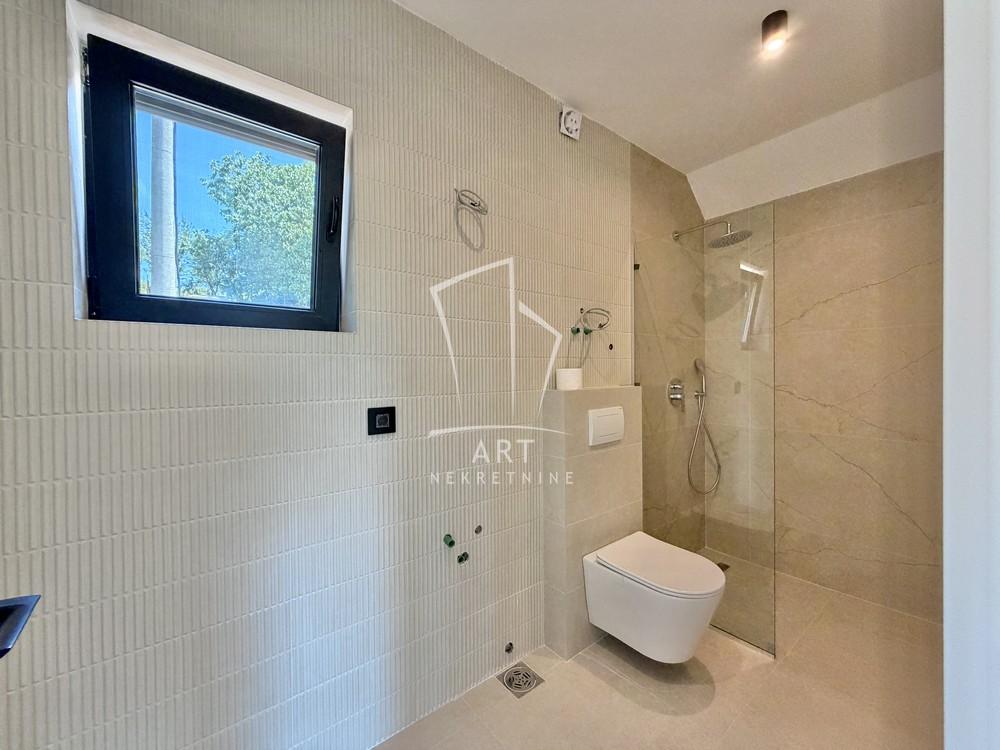 Slika 8 - Veljka Vujičića,  Kuća na prodaju, 98m2, 260.000€