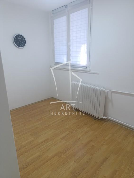 Slika 3 - Bulevar Mihajla Pupina,  Lokal za izdavanje, 42m2, 600€