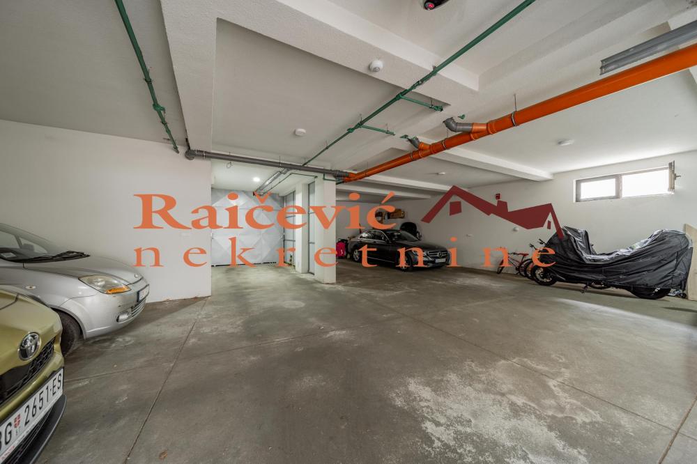 Slika 10 - Radojke Lakic, Dvosoban stan na prodaju, 50m2, 220.000€