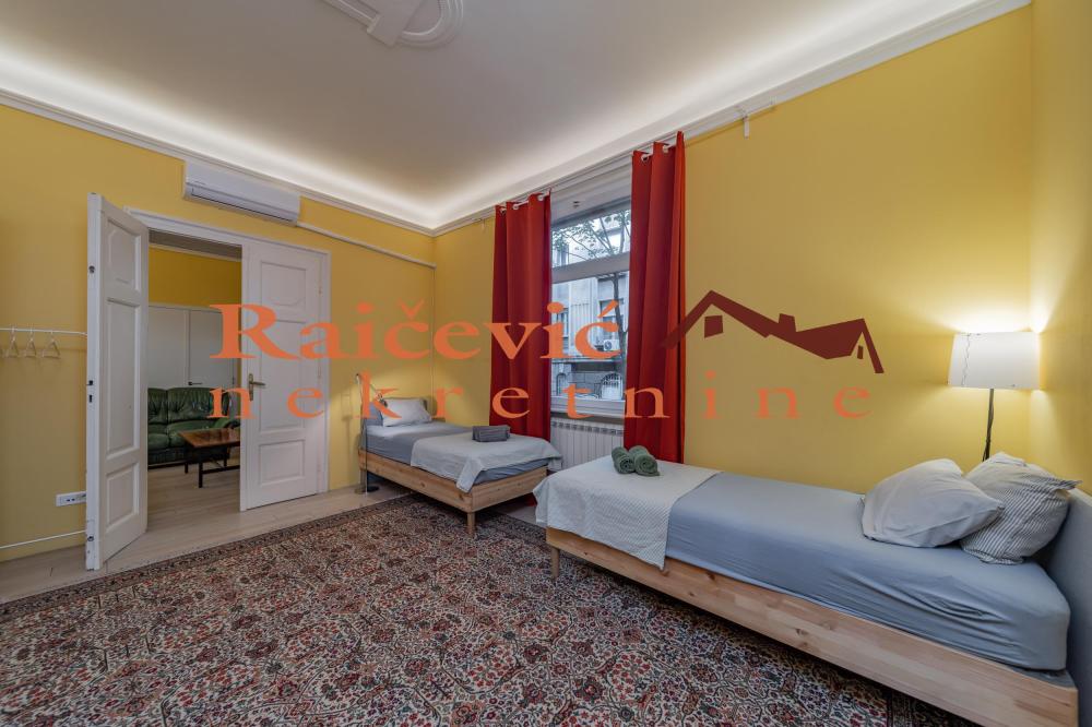 Slika 10 - Dositejeva, Četvorosoban stan na prodaju, 82m2, 440.000€