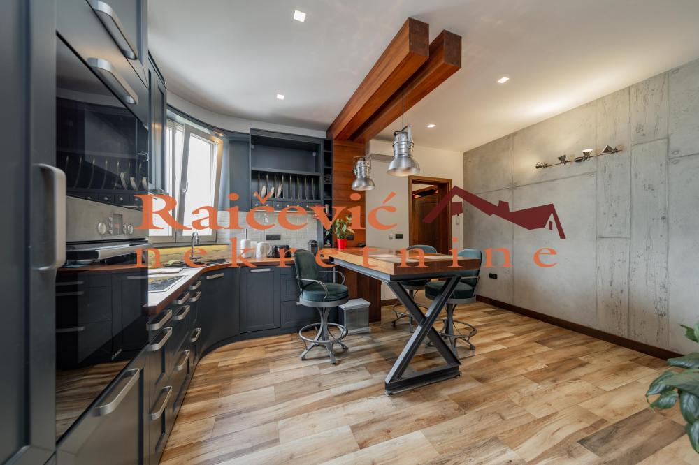 Slika 5 - Ustanicka,  Stan na prodaju, 85m2, 290.000€