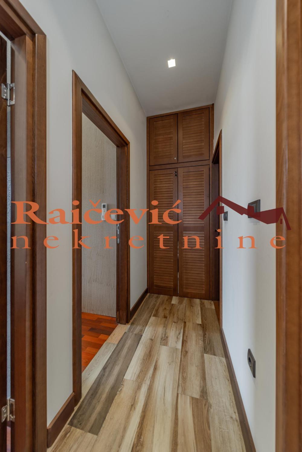 Slika 7 - Ustanicka,  Stan na prodaju, 85m2, 290.000€