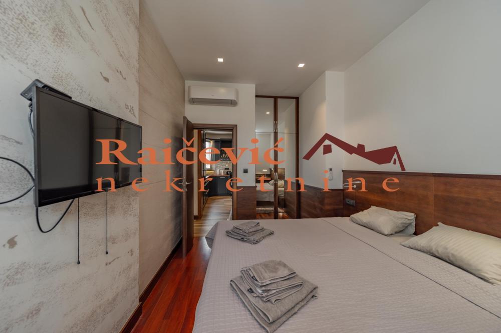 Slika 9 - Ustanicka,  Stan na prodaju, 85m2, 290.000€