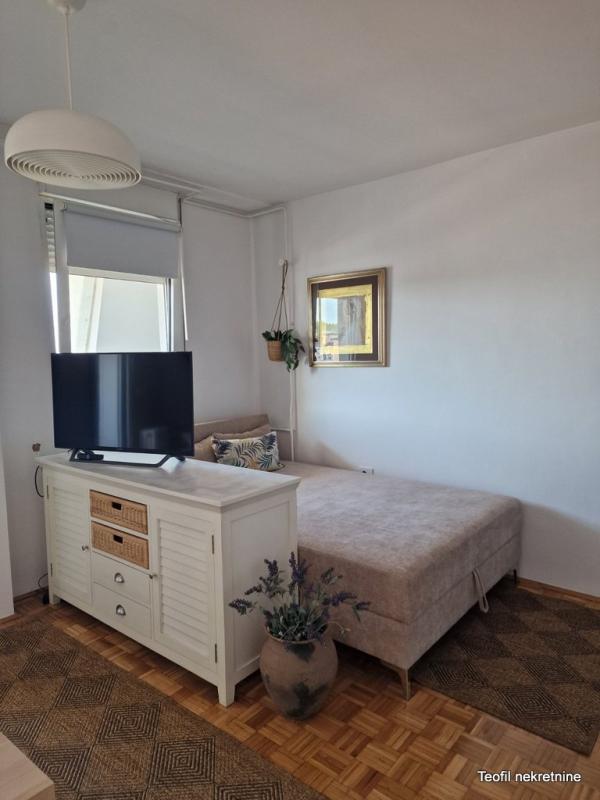 Slika 6 - Mike Alasa, Jednosoban stan za izdavanje, 33m2, 650€