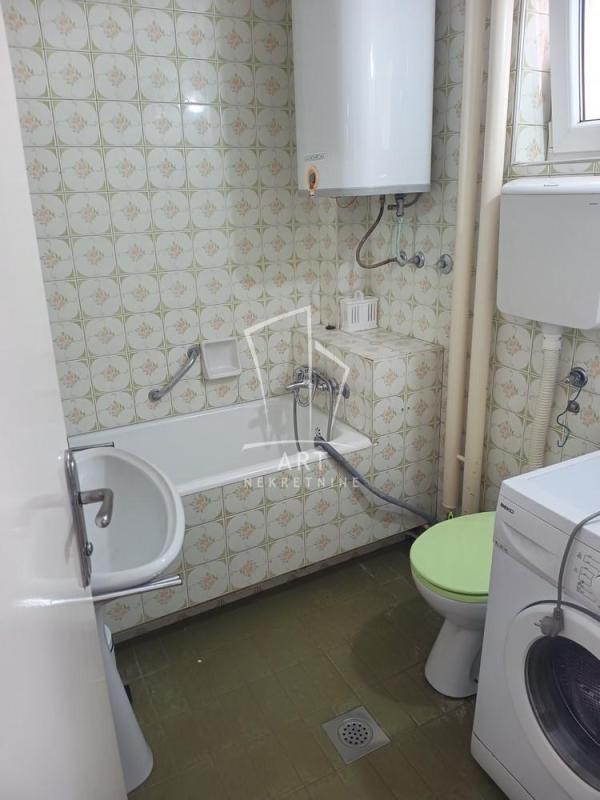 Slika 10 - Kružna, Trosoban stan za izdavanje, 95m2, 400€