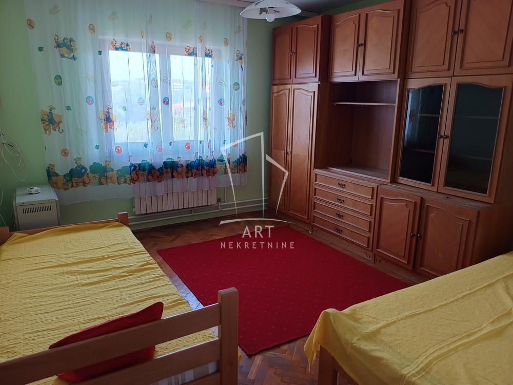 Slika 8 - Kružna, Trosoban stan za izdavanje, 95m2, 400€