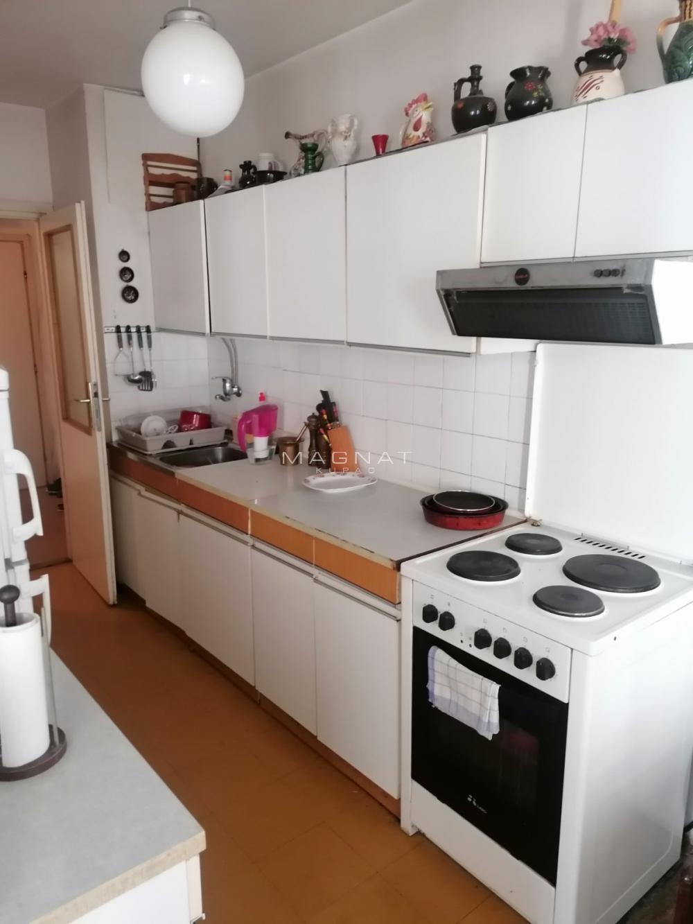 Slika 3 - Bulevar Mihajla Pupina, Troiposoban stan na prodaju, 96m2, 340.000€