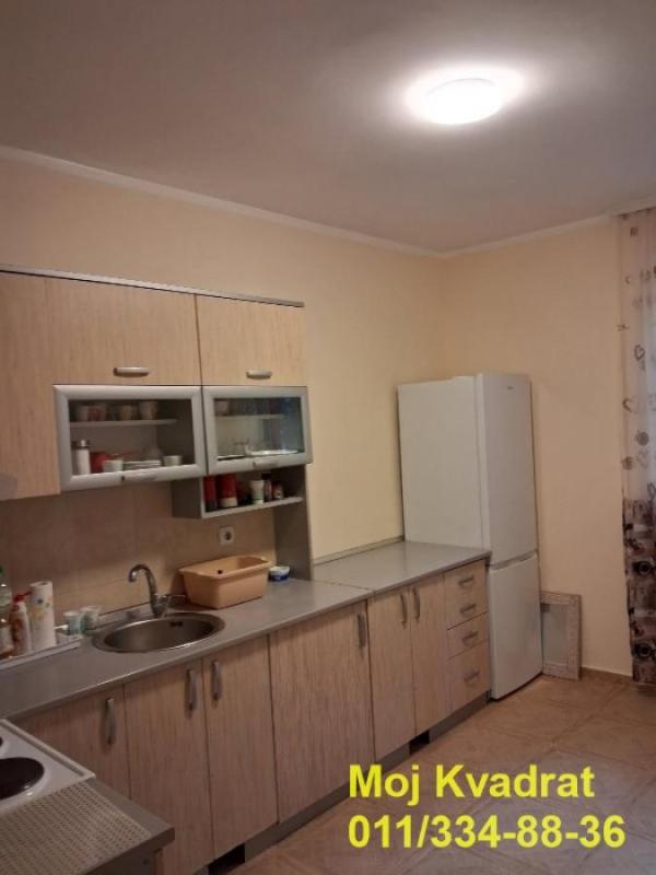 Slika 2 - Dvosoban stan za izdavanje, 52m2, 450€