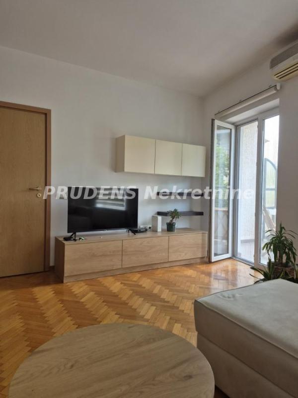 Glavna slika -Vojvode Šupljikca, Dvosoban stan za izdavanje, 49m2, 700€