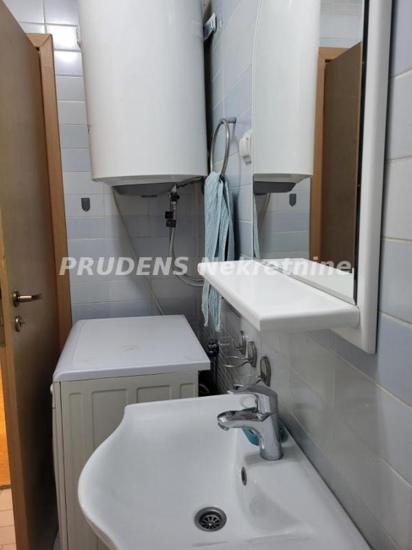 Slika 10 - Vojvode Šupljikca, Dvosoban stan za izdavanje, 49m2, 700€