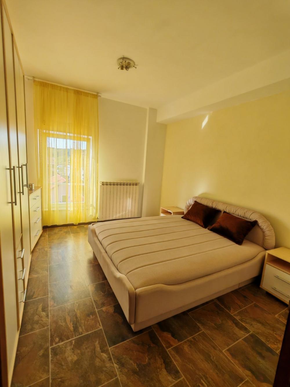 Slika 3 - Hablova, Četvorosoban stan za izdavanje, 120m2, 800€