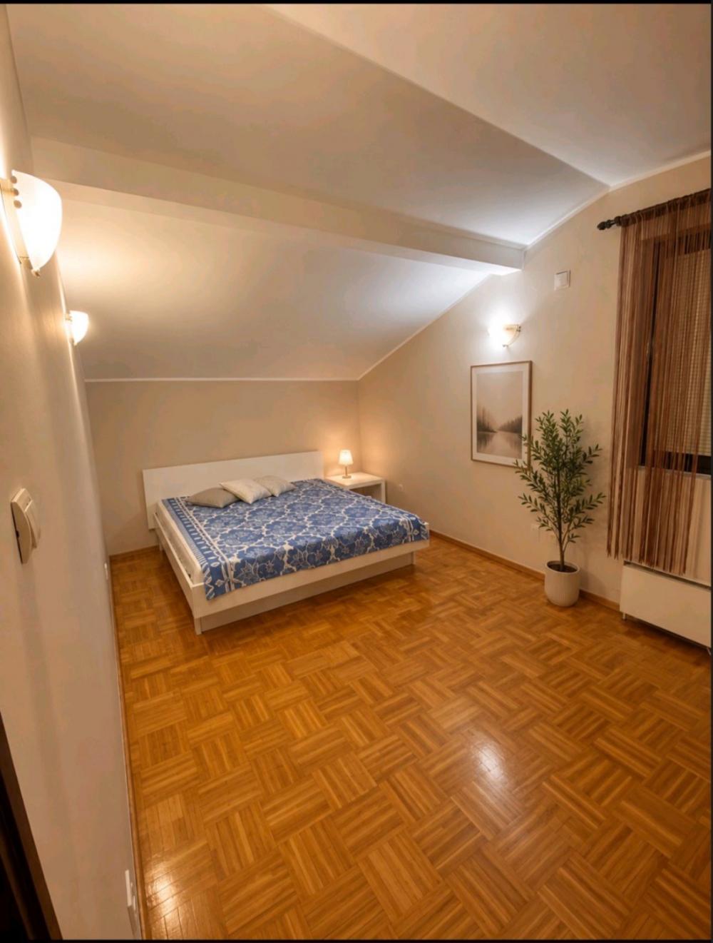 Slika 6 - Bukureška, Trosoban stan za izdavanje, 80m2, 650€