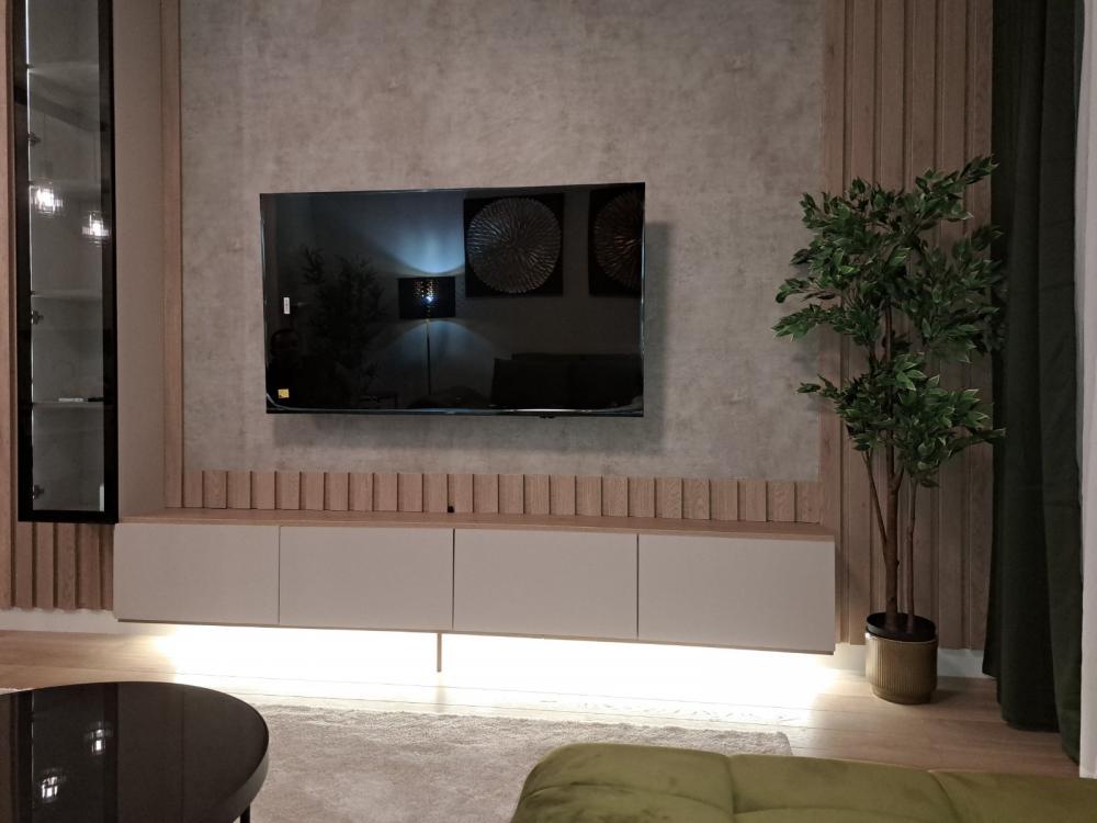 Slika 1 - Luke Ćelovića Trebinjca, Trosoban stan za izdavanje, 72m2, 1.600€