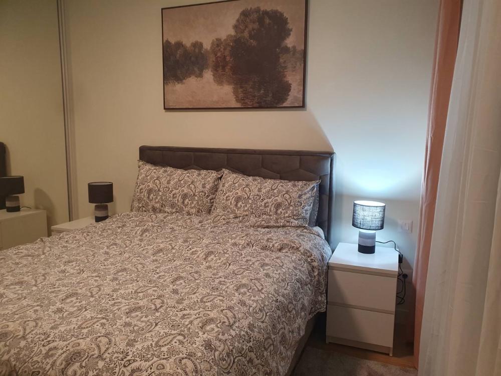 Slika 5 - Luke Ćelovića Trebinjca, Trosoban stan za izdavanje, 72m2, 1.600€
