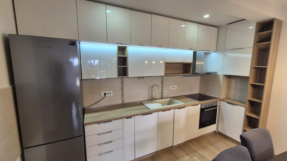 Slika 3 - Rada Neimara, Trosoban stan za izdavanje, 72m2, 850€