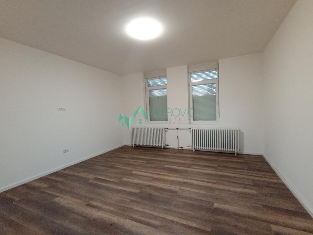 Slika 1 - Dvoiposoban stan na prodaju, 79m2, 143.170€