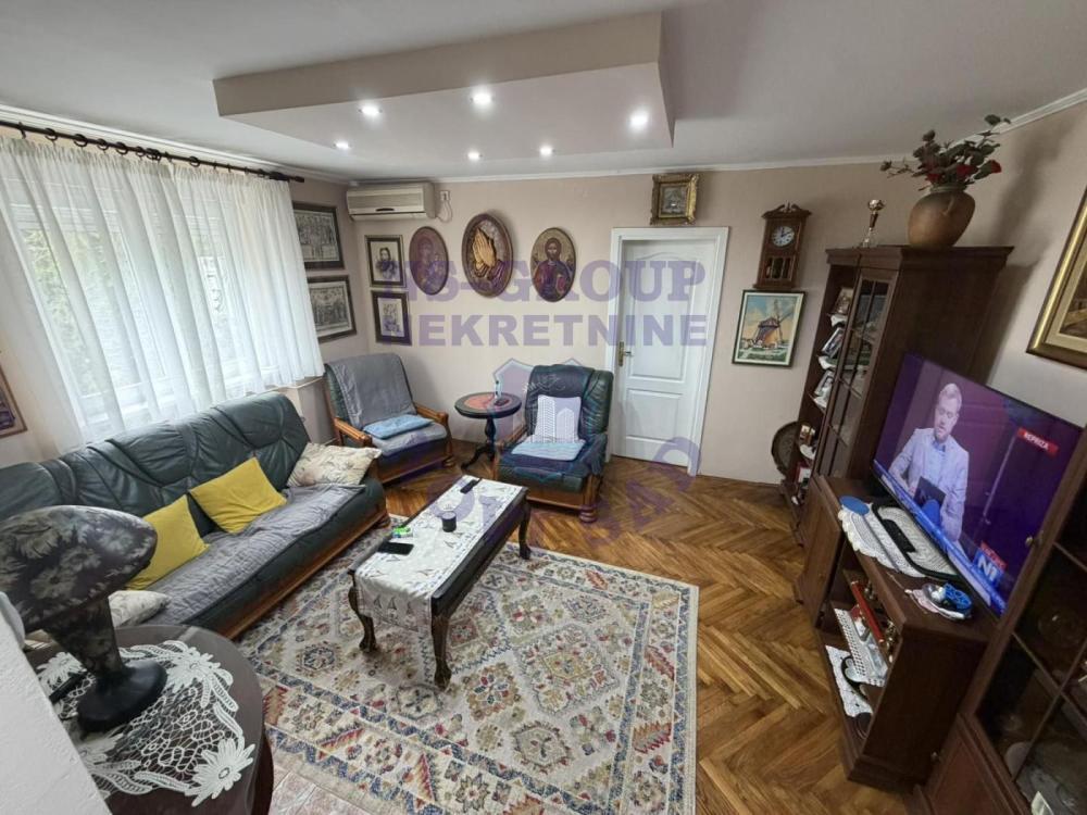 Glavna slika -Jednoiposoban stan na prodaju, 35m2, 110.000€