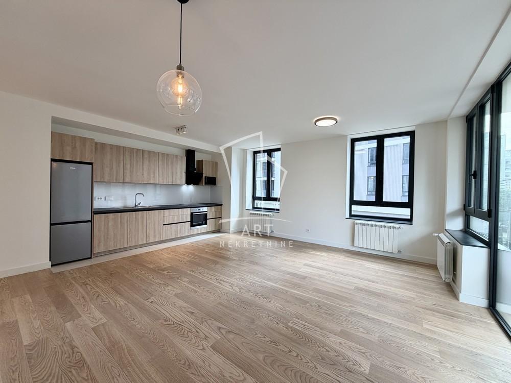 Glavna slika -Luke Ćelovića Trebinjca, Trosoban stan za izdavanje, 94m2, 1.700€