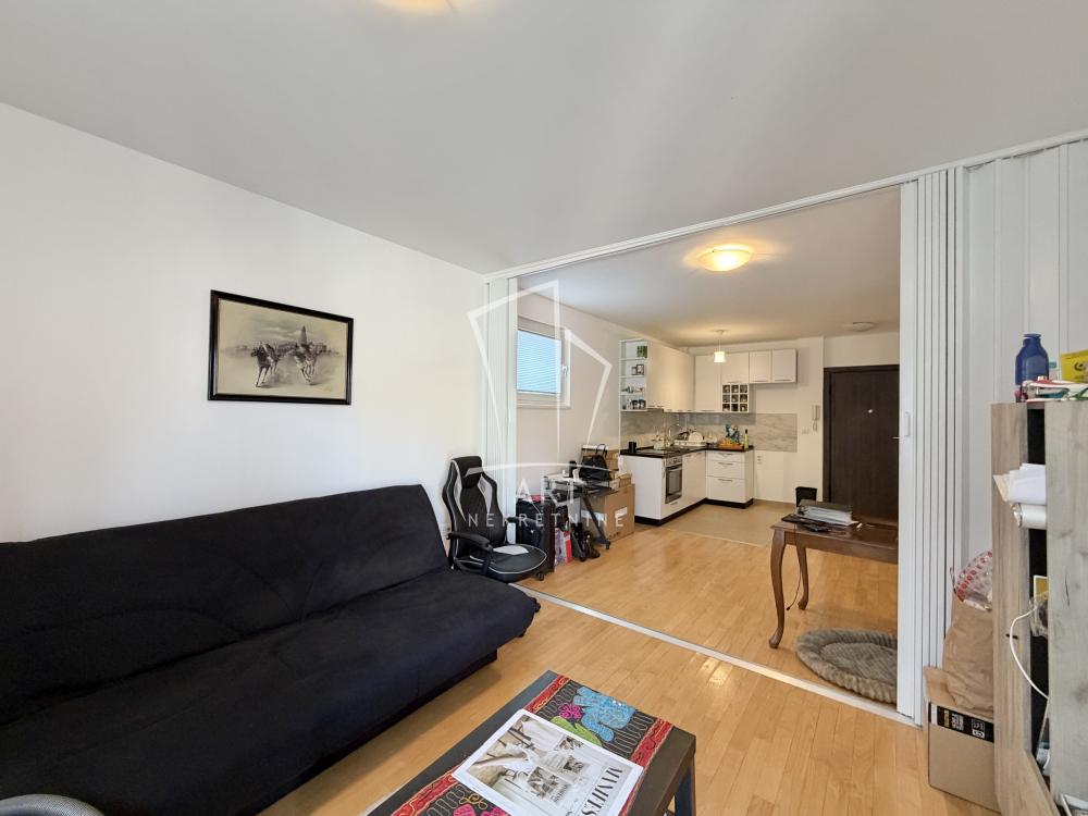 Slika 2 - Cara Dušana, Dvosoban stan na prodaju, 45m2, 146.500€