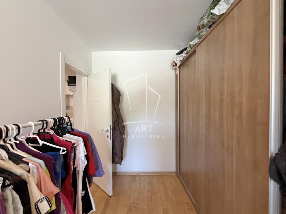 Slika 8 - Cara Dušana, Dvosoban stan na prodaju, 45m2, 146.500€