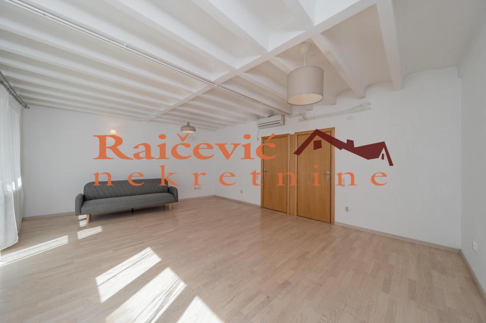 Slika 1 - Kapetan Misina, Dvosoban stan na prodaju, 68m2, 448.000€