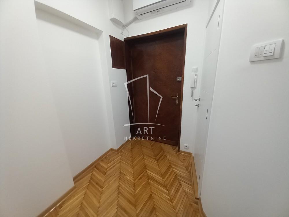 Slika 9 - Skadarska, Dvosoban stan za izdavanje, 37m2, 700€